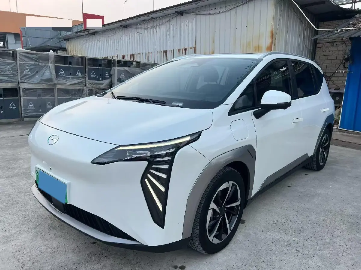 2024 Aion Y BEV 68.2KWH