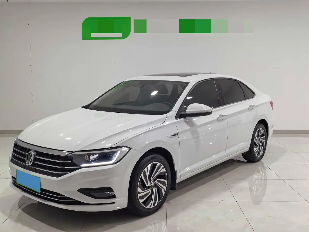 2022 Volkswagen Sagitar 1.4T 150HP L4 7DCT
