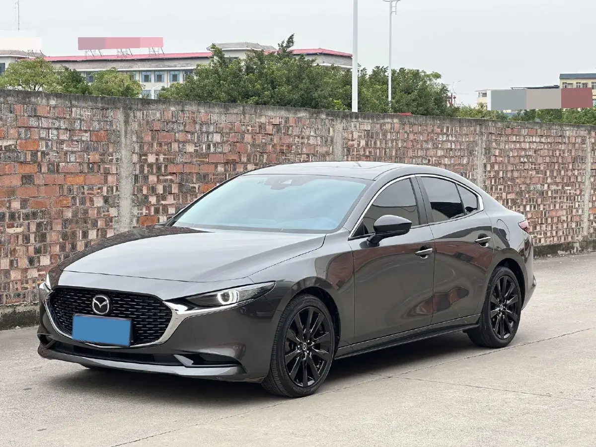 2022 Mazda 3 Axela 2.0L 158HP L4 6AT