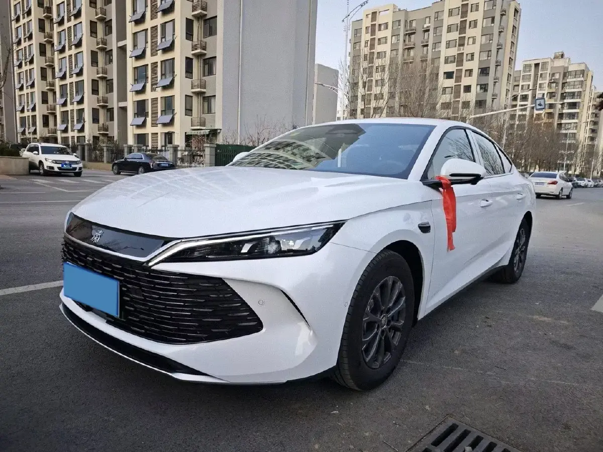 2025 BYD QinL 1.5L 101HP L4 E-CVT PHEV 10.08KWH