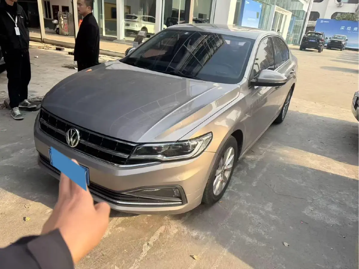 2020 Volkswagen Bora 1.5L 113HP L4 6AT