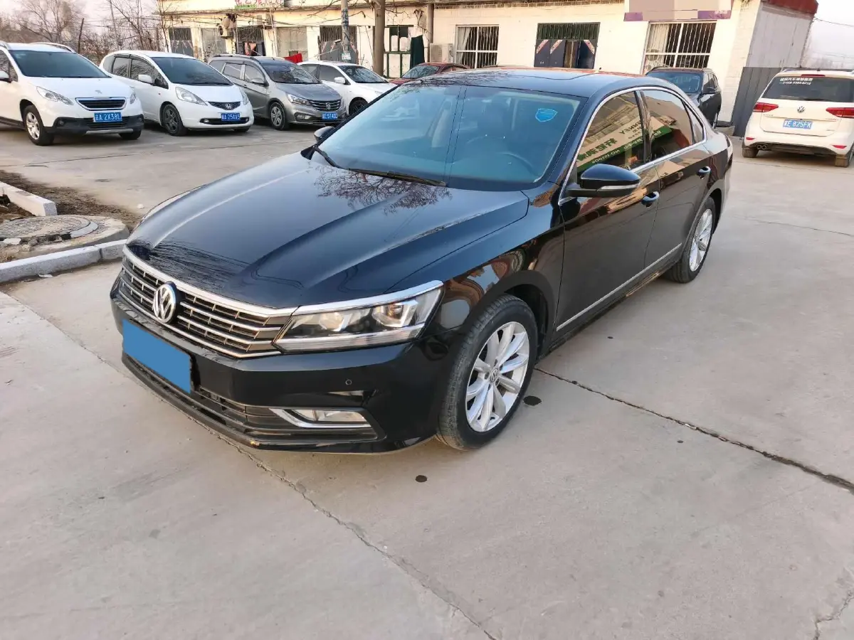 2017 Volkswagen Passat 1.4T 150HP L4 7DCT