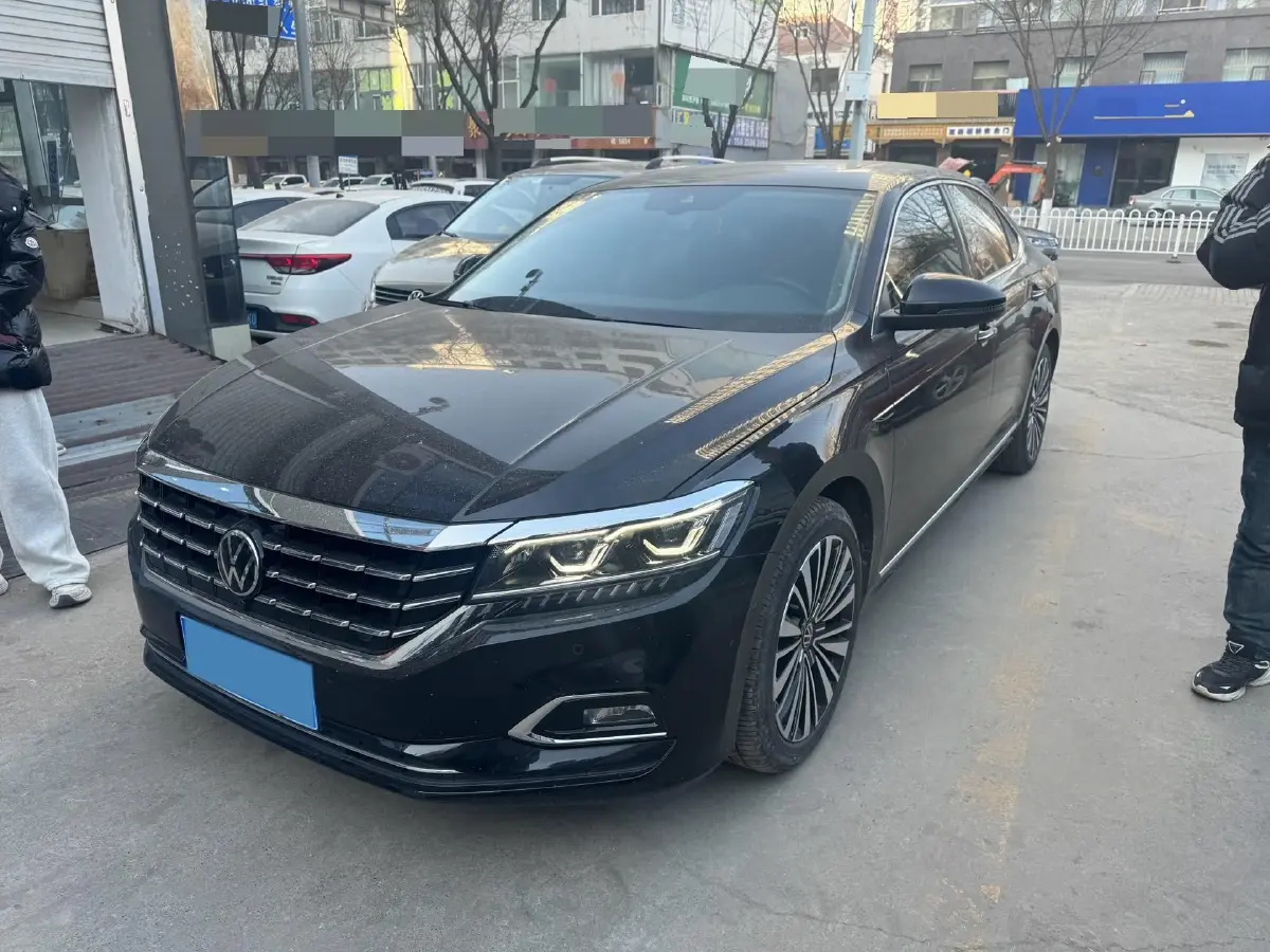 2020 Volkswagen Passat 2.0T 186HP L4 7DCT