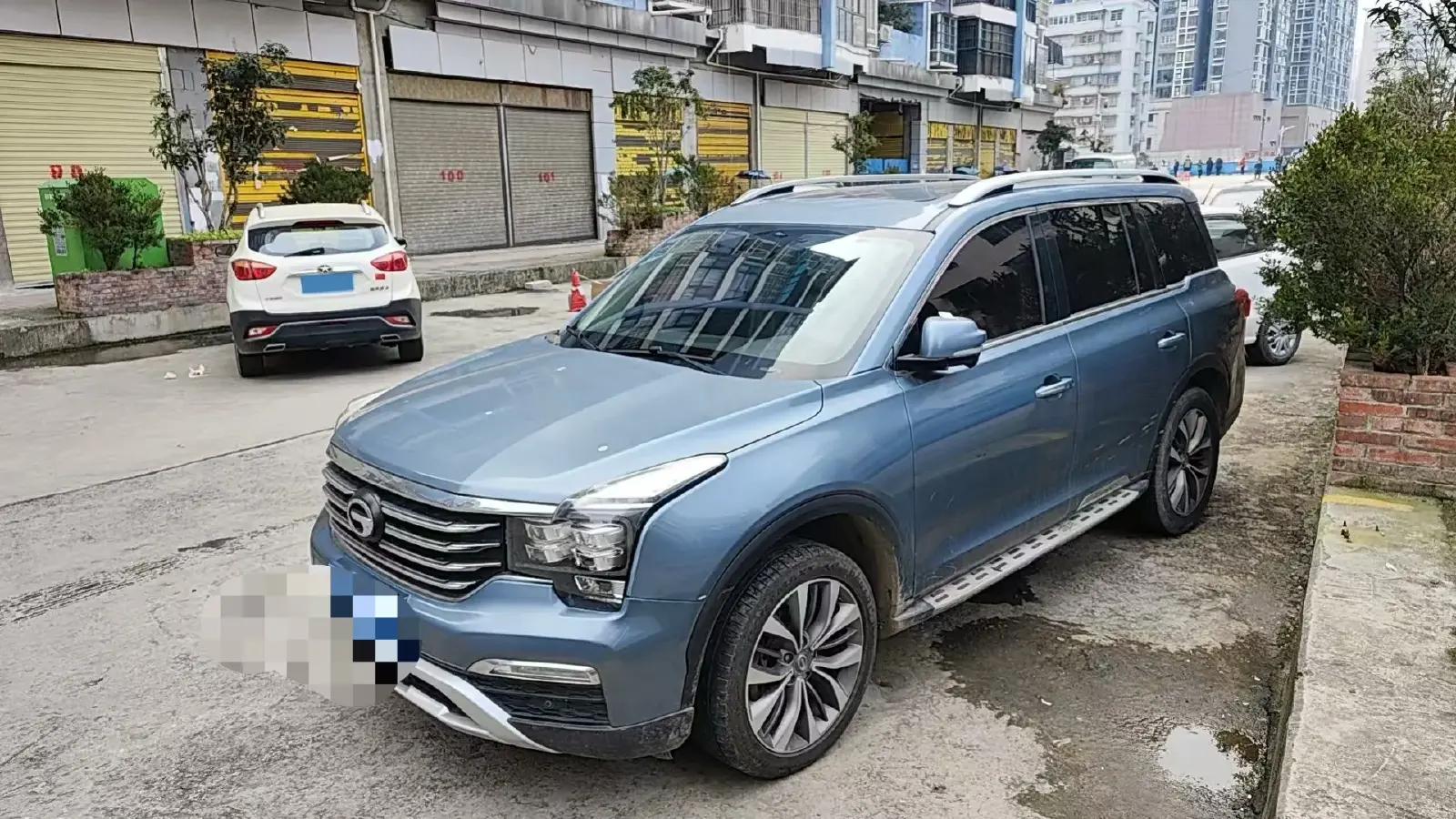 2017 GAC Trumpchi GS8 2.0T 201HP L4 6AT