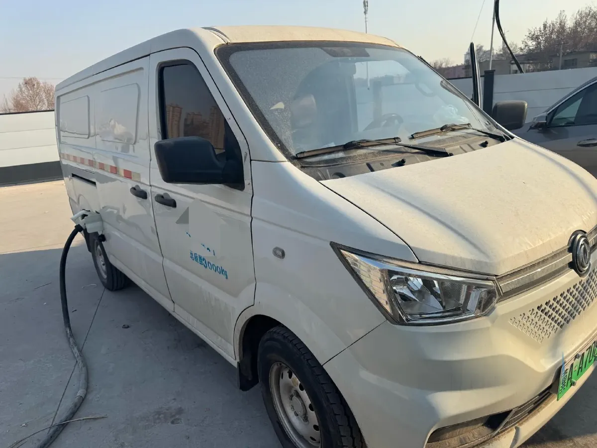 2020 MAXUS XinTu EV90 BEV 72KWH,autocango,china used car exporter,china ev exporter,chinese used car exporter,chinese used ev exporter