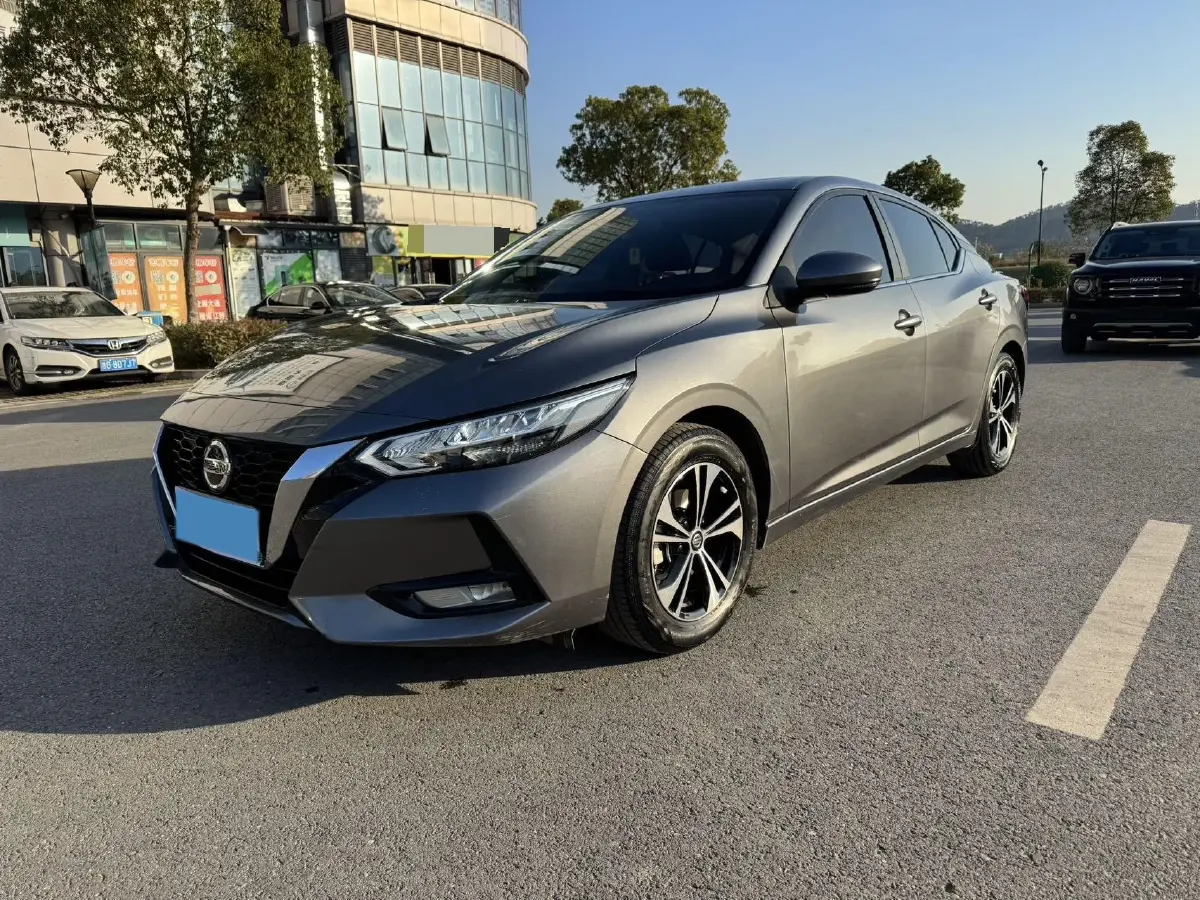 2022 Nissan Sylphy 1.6L 135HP L4 CVT