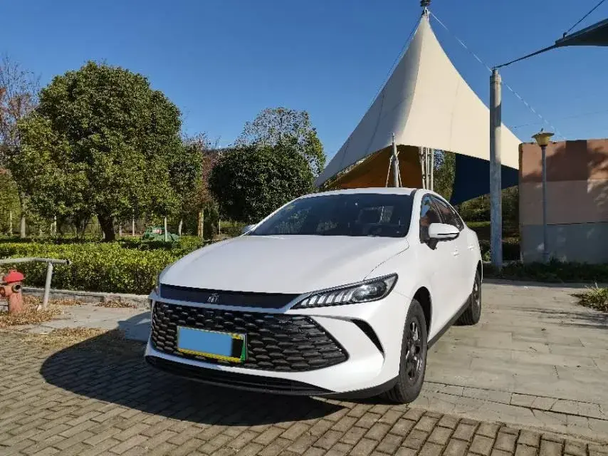 2025 BYD Qin Plus 1.5L 101HP L4 E-CVT PHEV 7.68KWH