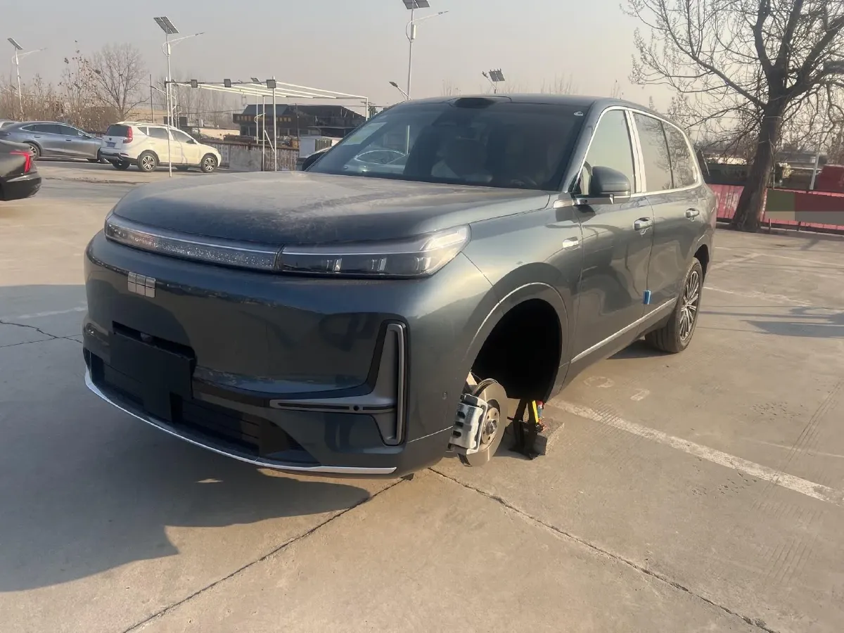 2025 Geely Galaxy M9 1.5T 163HP L4 3DHT PHEV,autocango,china used car exporter,china ev exporter,chinese used car exporter,chinese used ev exporter