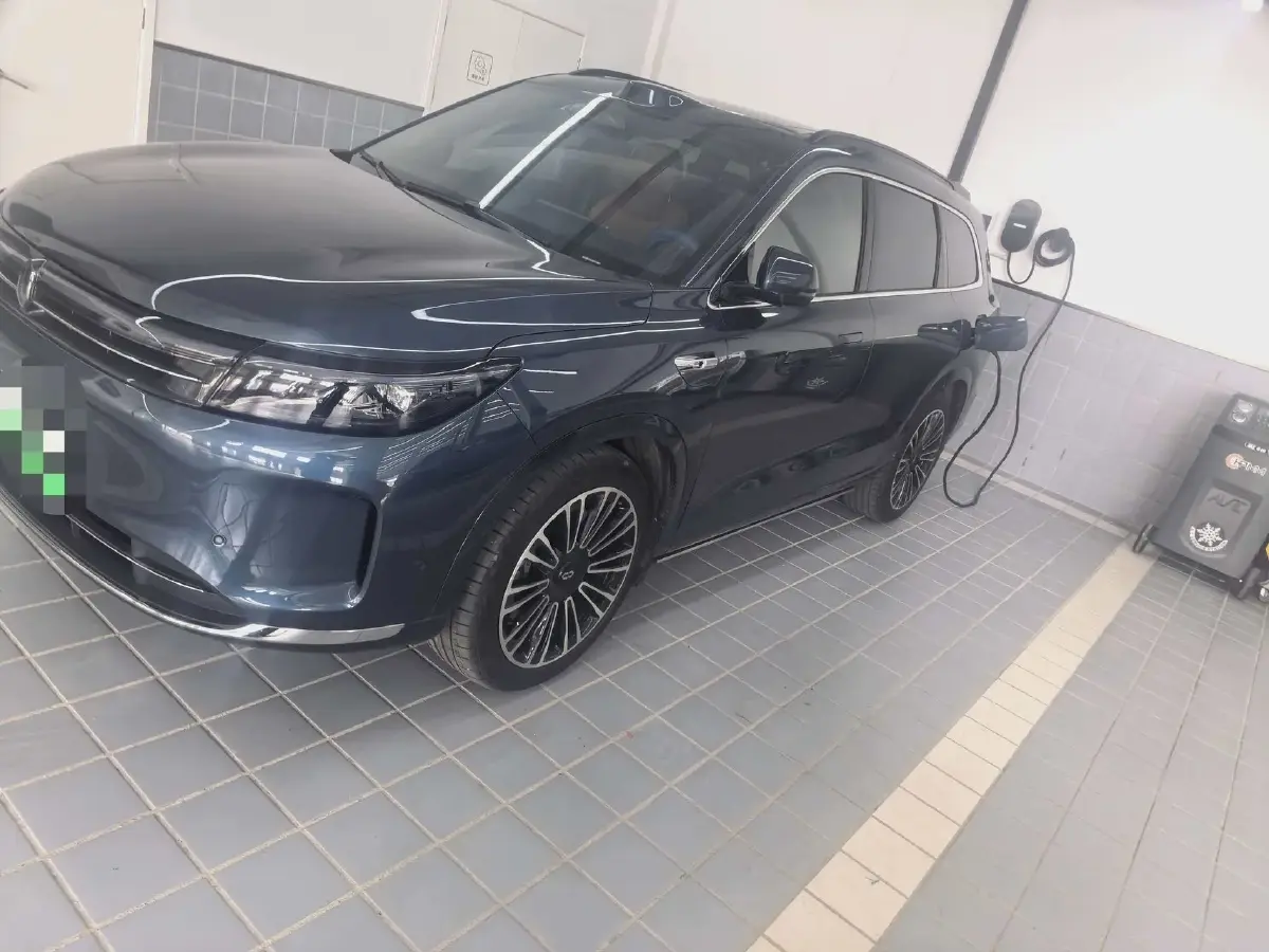 2024 AITO AITO M7 1.5T 152HP L4 REEV 42KWH