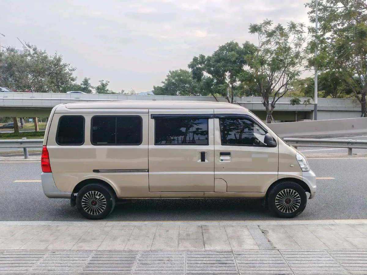 2022 WuLing RongGuang Mini Truck EV BEV 41.5KWH,autocango,china used car exporter,china ev exporter,chinese used car exporter,chinese used ev exporter
