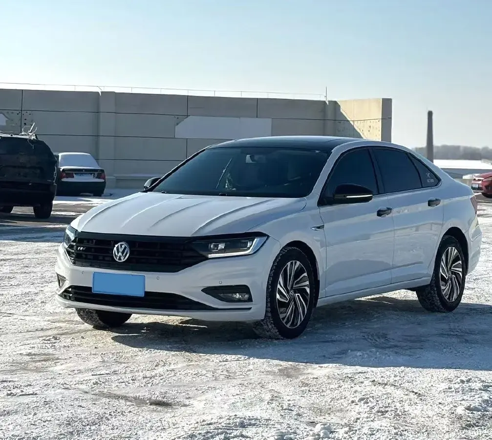 2021 Volkswagen Sagitar 1.4T 150HP L4 7DCT