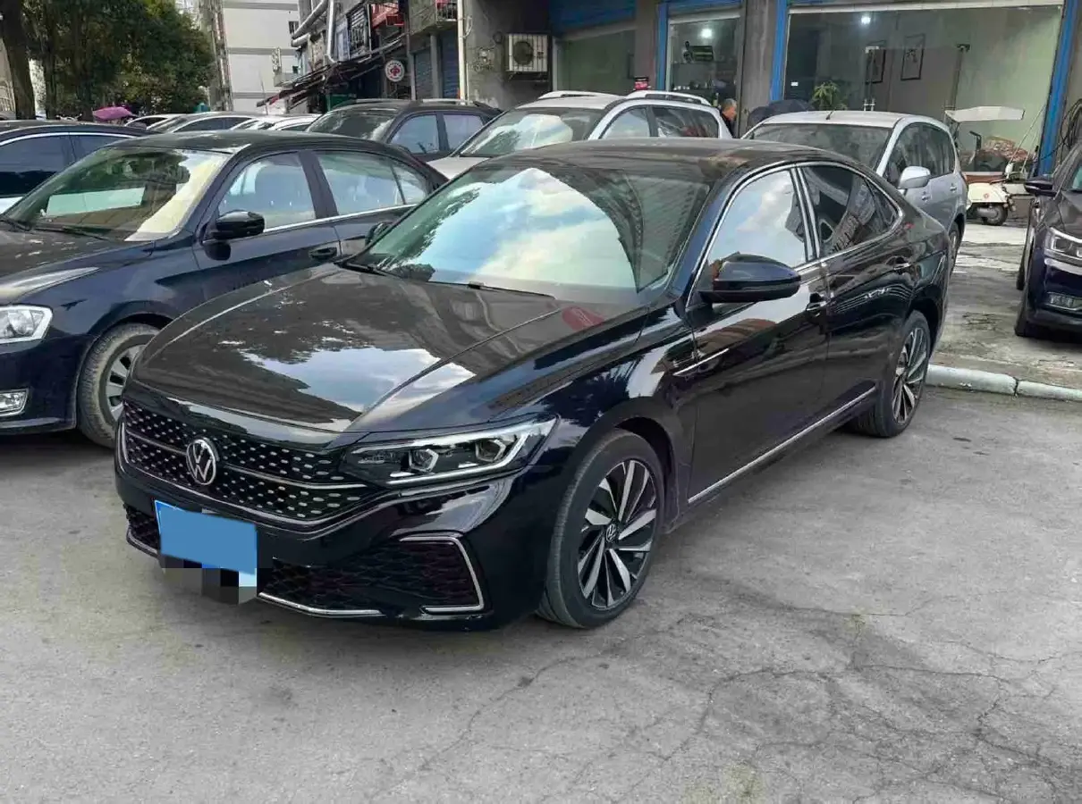 2022 Xpeng P7 BEV 60.2KWH