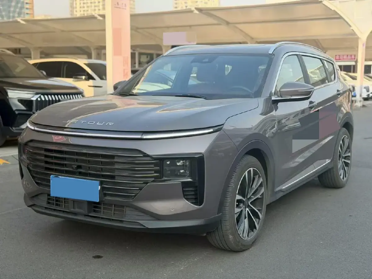 2025 Jetour X70 Plus 1.5T 184HP L4 7DCT