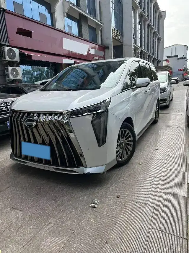 2023 GAC Trumpchi M8 2.0T 252HP L4 8AT