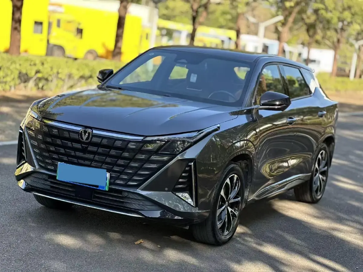 2024 ChangAn UNI-Z 1.5L 98HP L4 E-CVT PHEV 18.4KWH
