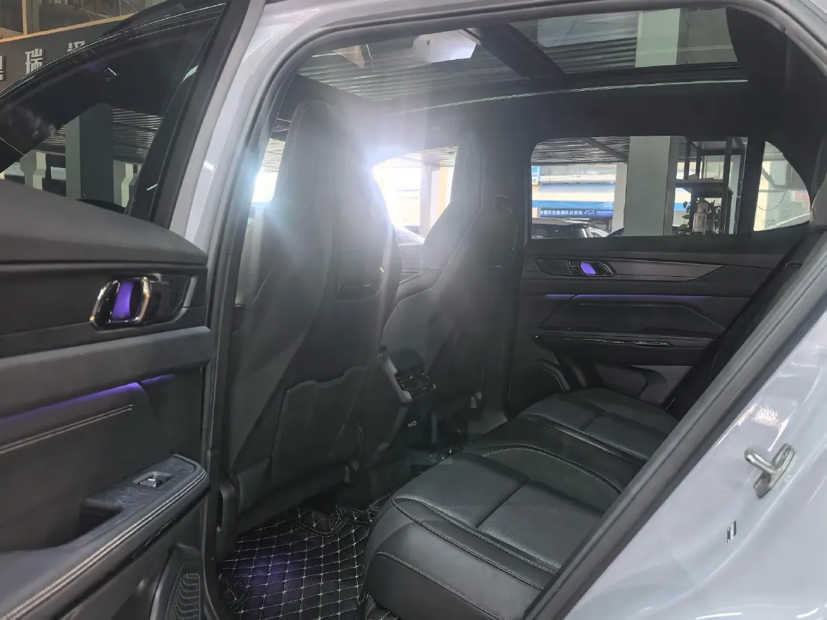 2022 LYNK&CO 01 EM-P 1.5T 180HP L3 7DCT PHEV 17.7KWH,autocango,china used car exporter,china ev exporter,chinese used car exporter,chinese used ev exporter