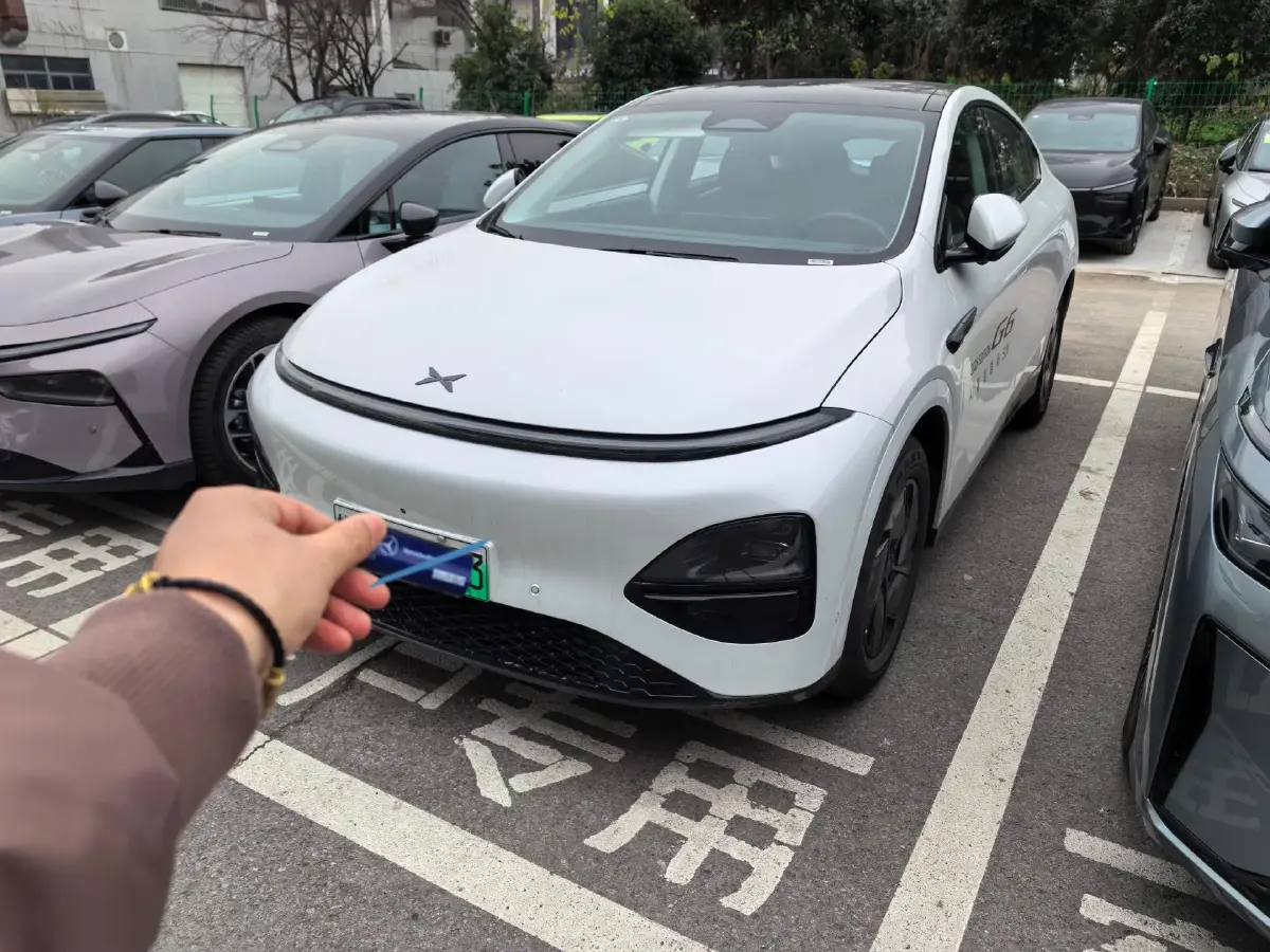 2025 Xpeng G6 BEV 68.5KWH