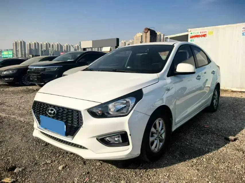 2017 Hyundai Reina 1.4L 95HP L4 4AT