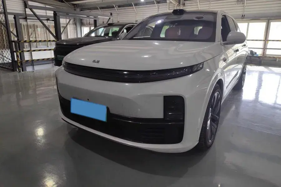 2024 Li L8 Range Extended 154HP REEV 52.3KWH