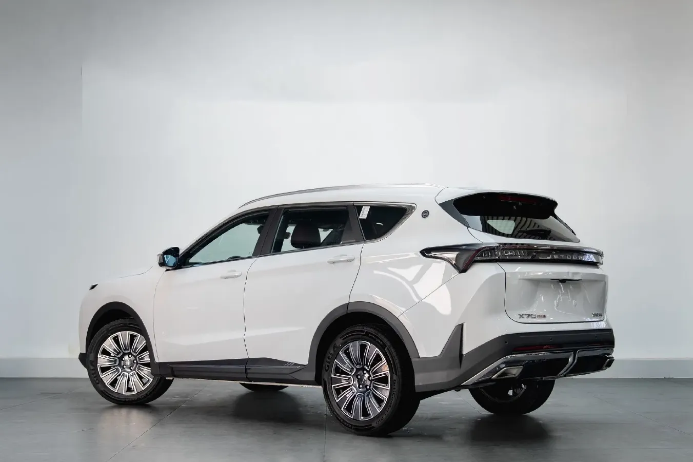 2026 Jetour X70 Plus 1.5T 184HP L4 7DCT,autocango,china used car exporter,china ev exporter,chinese used car exporter,chinese used ev exporter