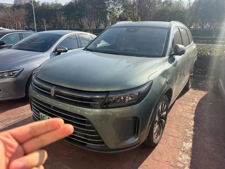 2022 Volvo S60 2.0T 197HP L4 8AT