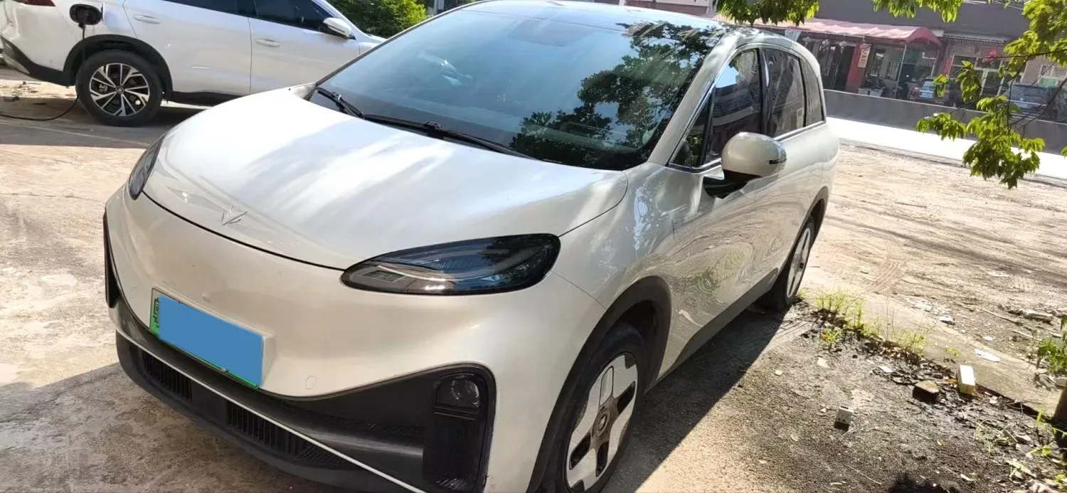 2024 ARCFOX KAOLA BEV 58.8KWH,autocango,china used car exporter,china ev exporter,chinese used car exporter,chinese used ev exporter