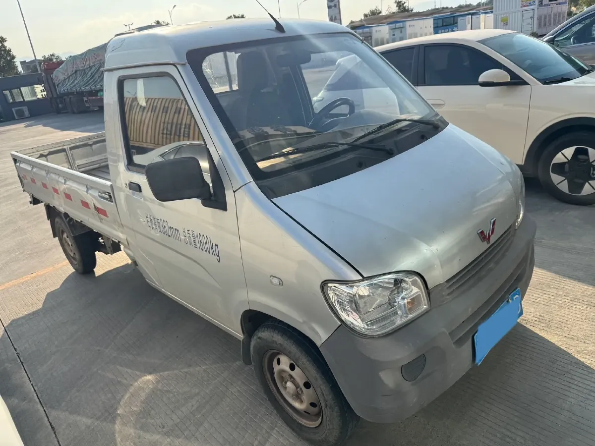 2020 WuLing ZhiGuang Mini Truck 1.2L 76HP L4 5MT,autocango,china used car exporter,china ev exporter,chinese used car exporter,chinese used ev exporter