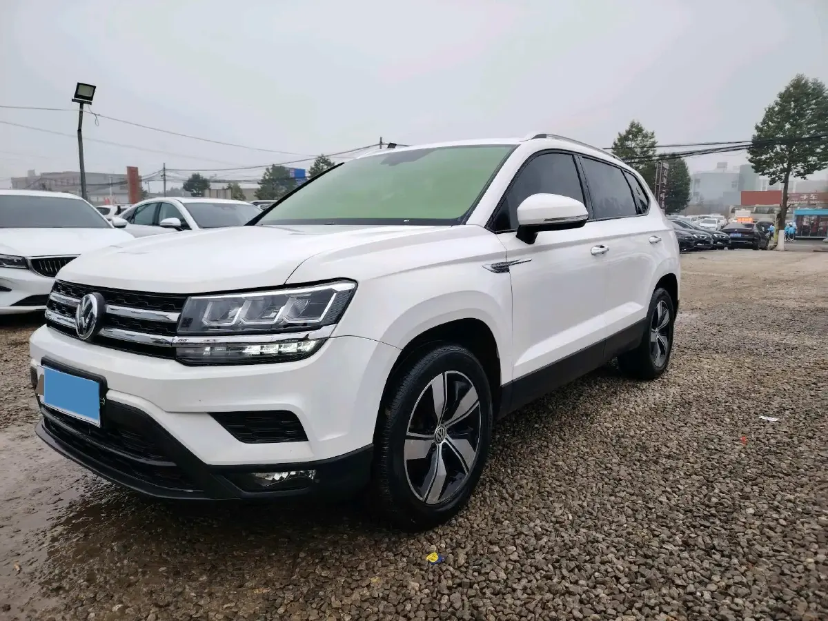 2021 Volkswagen Tharu 1.4T 150HP L4 7DCT