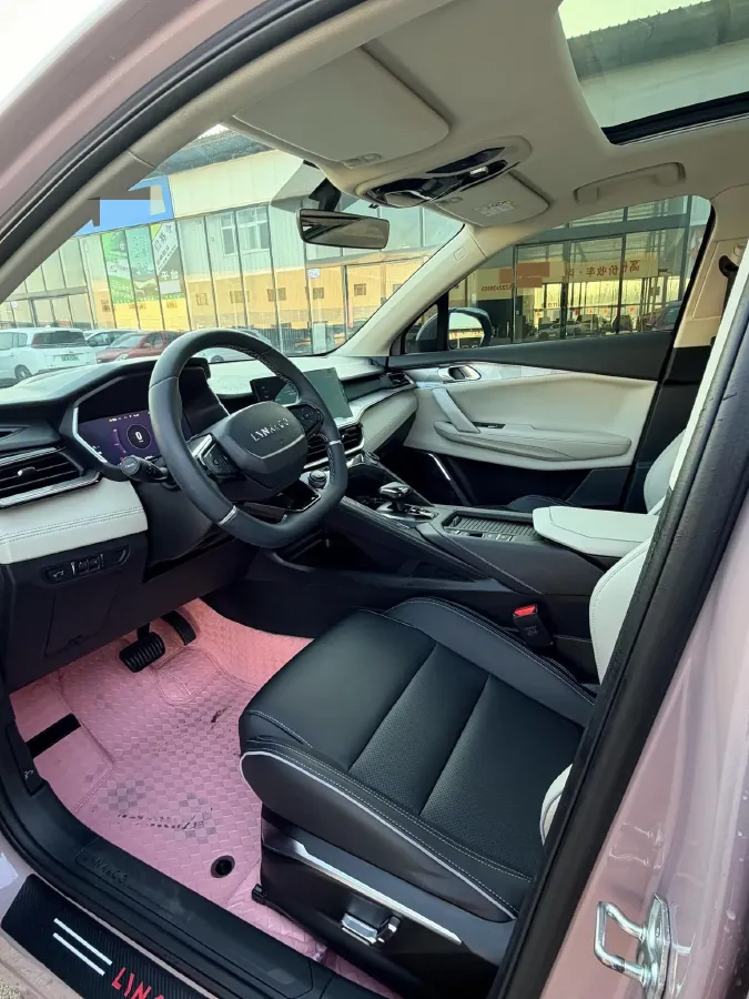 2022 Ruichi Auto EC71 BEV 50.232KWH,autocango,china used car exporter,china ev exporter,chinese used car exporter,chinese used ev exporter