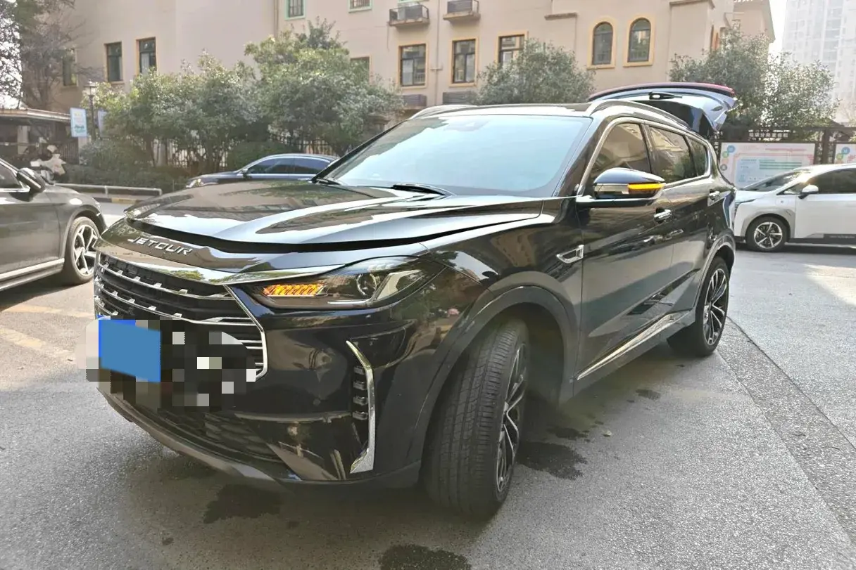 2021 Jetour X70 Plus 1.6T 197HP L4 7DCT