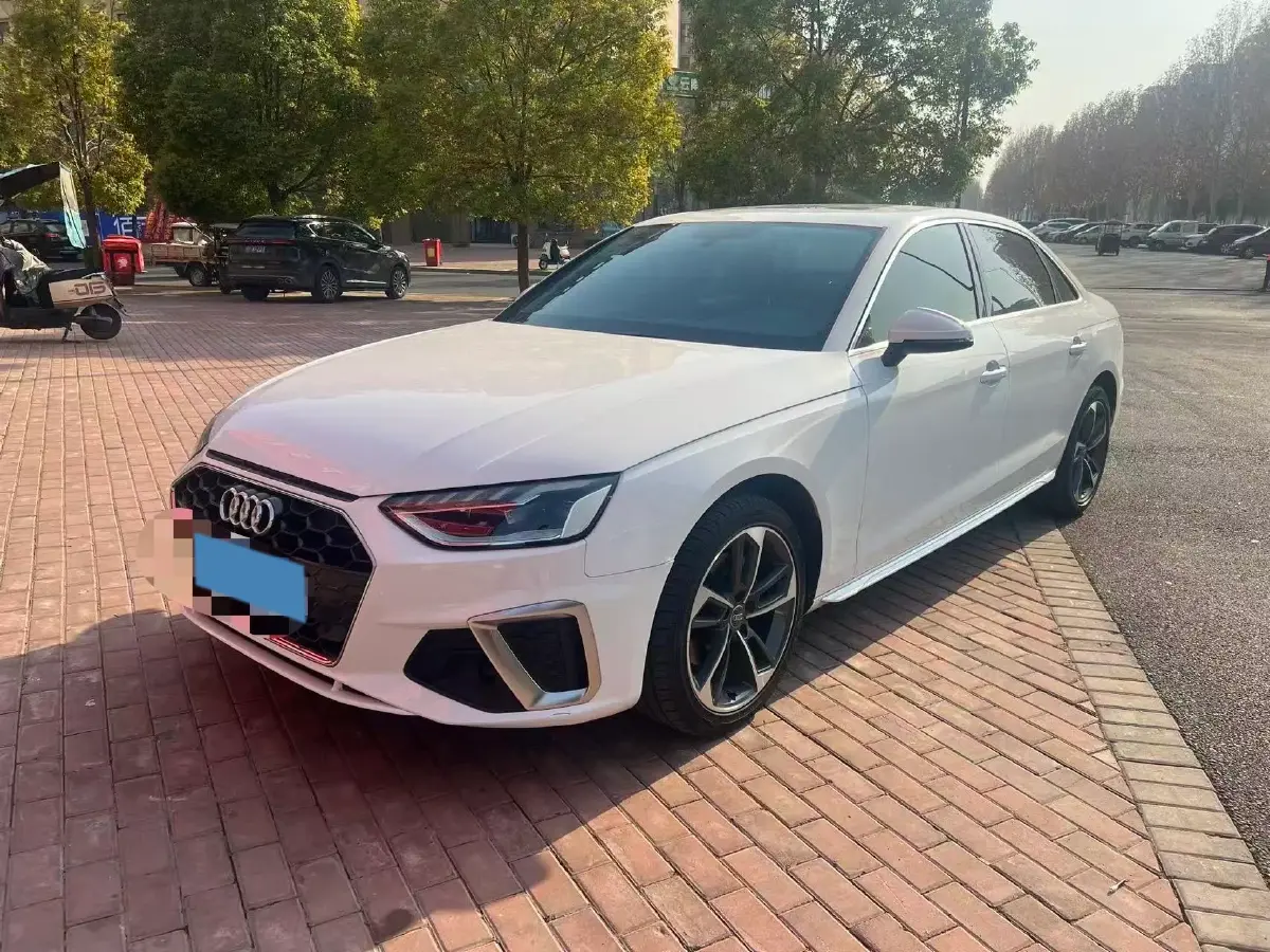 2020 Audi A4L 2.0T 190HP L4 7DCT