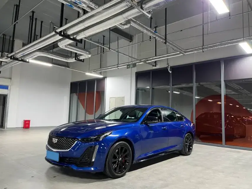 2020 Cadillac CT5 2.0T 241HP L4 10AT
