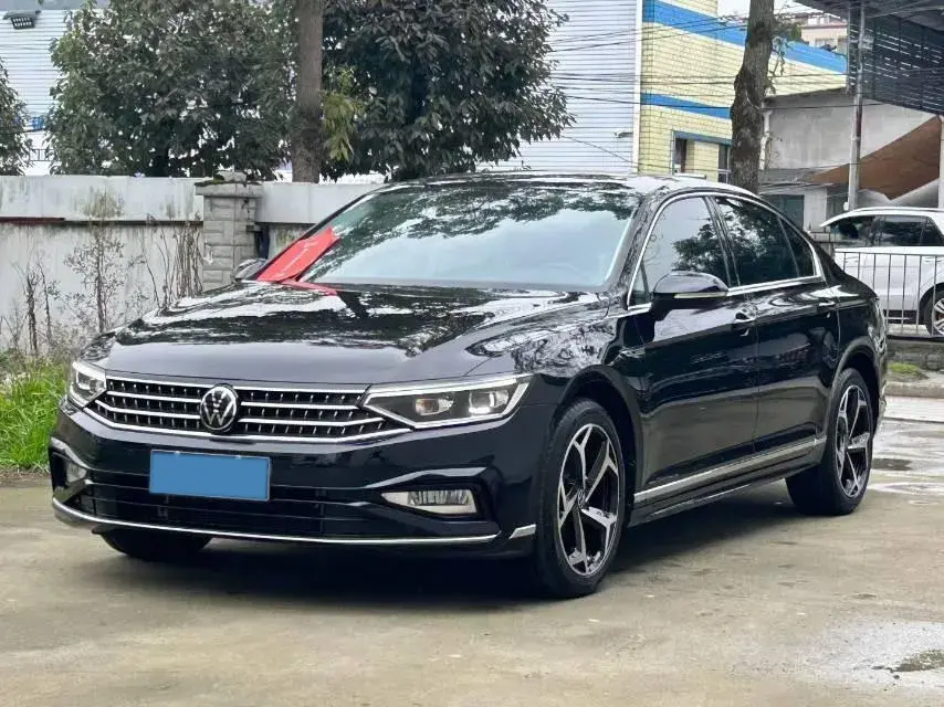 2023 Volkswagen Magotan 2.0T 186HP L4 7DCT