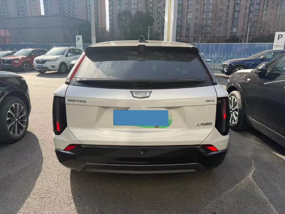 2024 Cadillac OPTIQ BEV 79.7KWH,autocango,china used car exporter,china ev exporter,chinese used car exporter,chinese used ev exporter