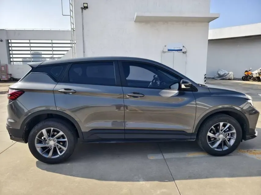 2025 Geely Coolray 1.5T 181HP L4 7DCT,autocango,china used car exporter,china ev exporter,chinese used car exporter,chinese used ev exporter