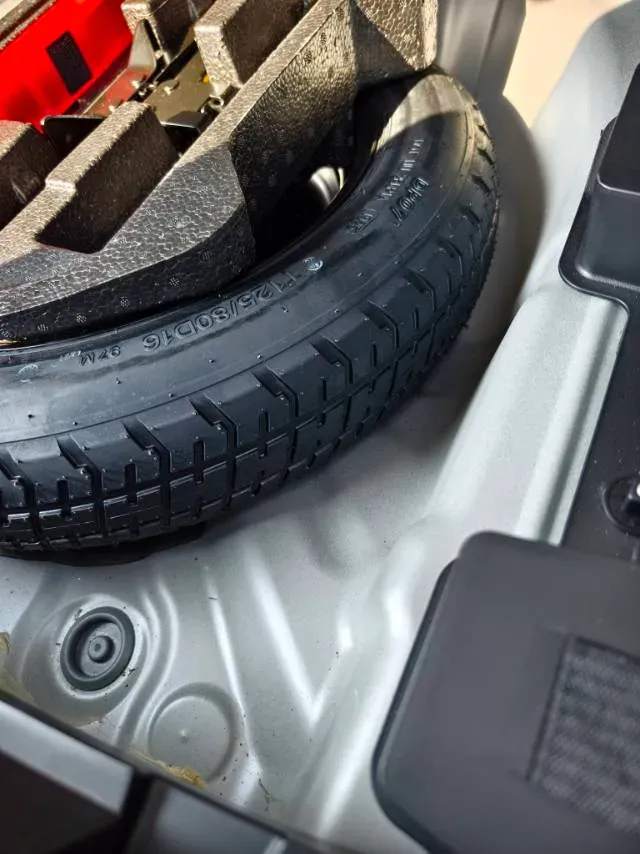 2025 Geely Coolray 1.5T 181HP L4 7DCT,autocango,china used car exporter,china ev exporter,chinese used car exporter,chinese used ev exporter