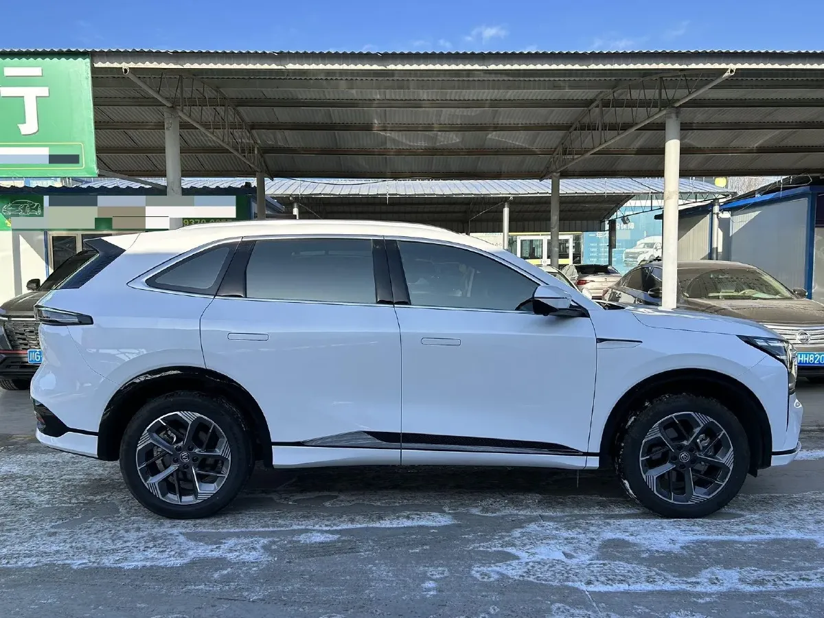 2025 ChangAn CS75 Plus 1.5T 192HP L4 8AT,autocango,china used car exporter,china ev exporter,chinese used car exporter,chinese used ev exporter