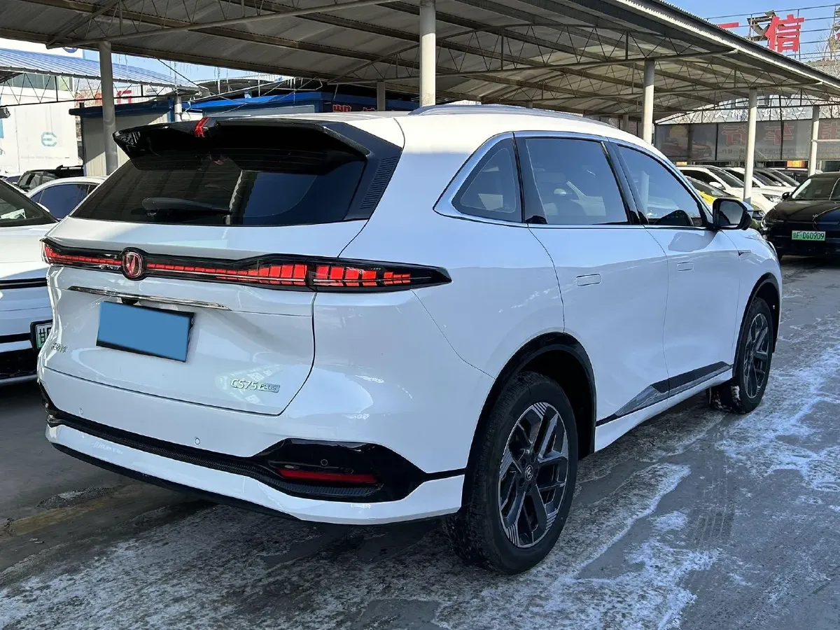 2025 ChangAn CS75 Plus 1.5T 192HP L4 8AT,autocango,china used car exporter,china ev exporter,chinese used car exporter,chinese used ev exporter