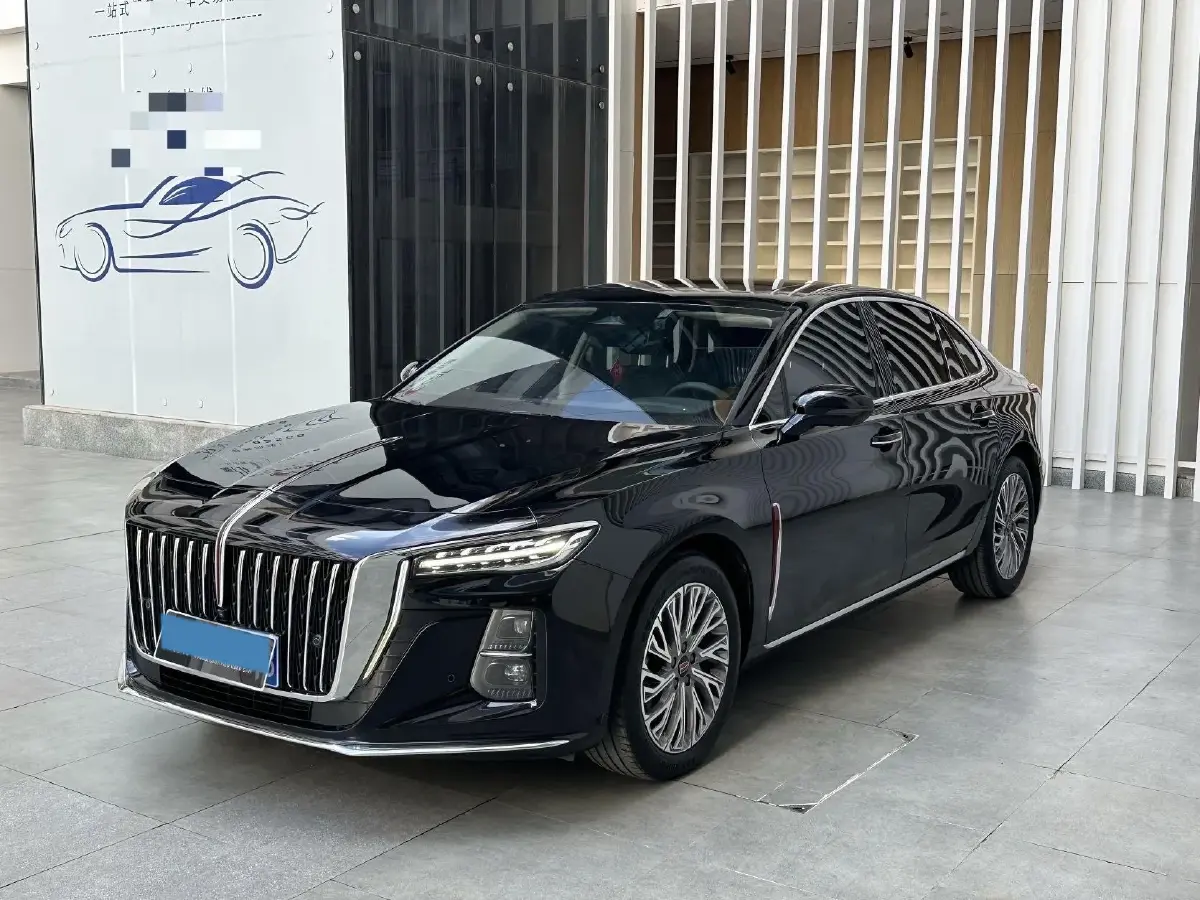 2023 HongQi H5 2.0T 224HP L4 8AT