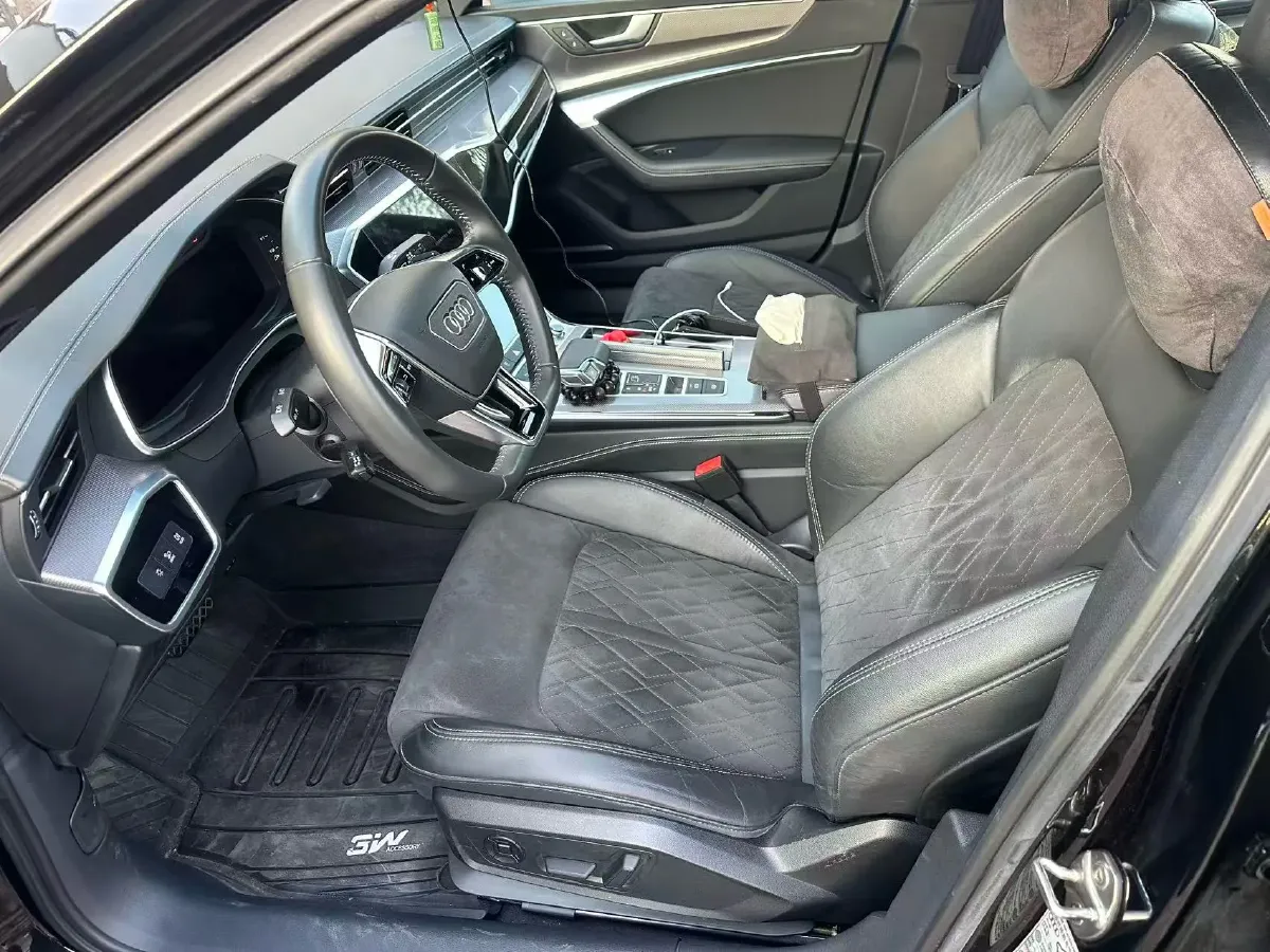 2020 Audi A6L 3.0T 340HP V6 7DCT,autocango,china used car exporter,china ev exporter,chinese used car exporter,chinese used ev exporter