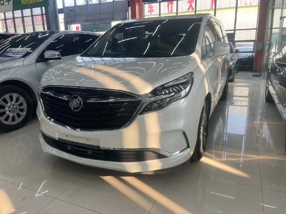 2022 Buick GL8 2.0T 237HP L4 9AT