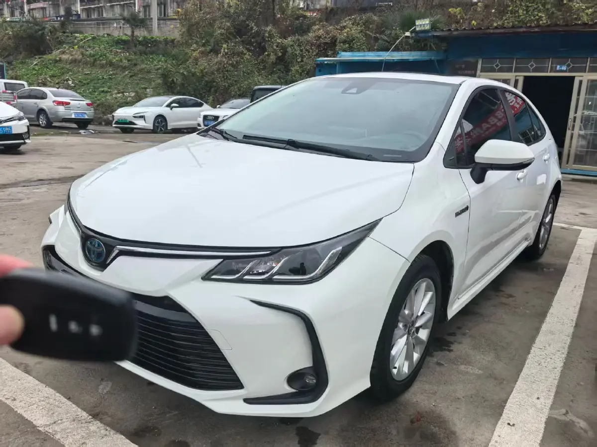 2019 Toyota Corolla 1.8L 98HP L4 E-CVT Hybrid