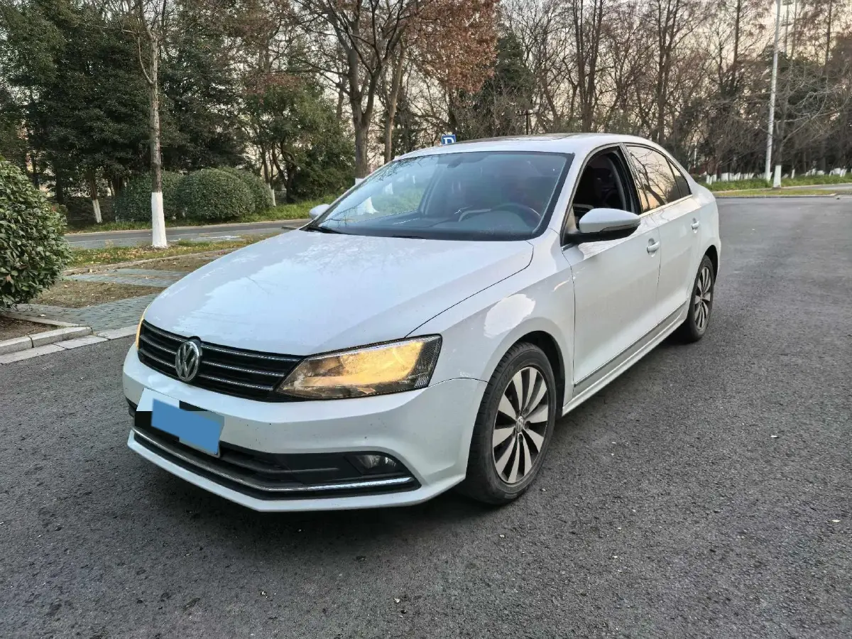 2018 Volkswagen Bora 1.4T 131HP L4 7DCT