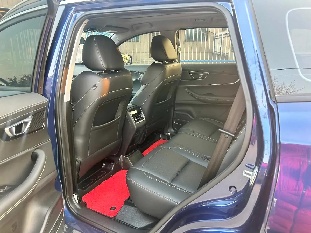 2019 Chery Tiggo 8 1.5T 156HP L4 6MT,autocango,china used car exporter,china ev exporter,chinese used car exporter,chinese used ev exporter