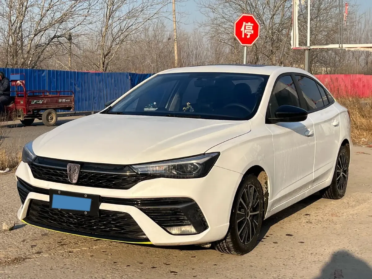 2021 Roewe i5 1.5L 120HP L4 CVT