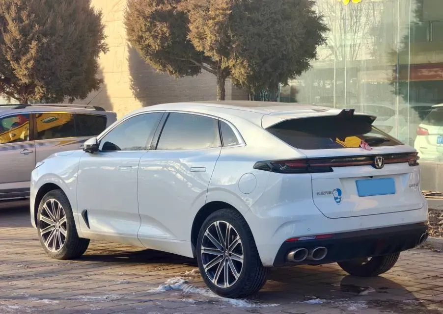 2023 ChangAn UNI-K 2.0T 233HP L4 8AT,autocango,china used car exporter,china ev exporter,chinese used car exporter,chinese used ev exporter