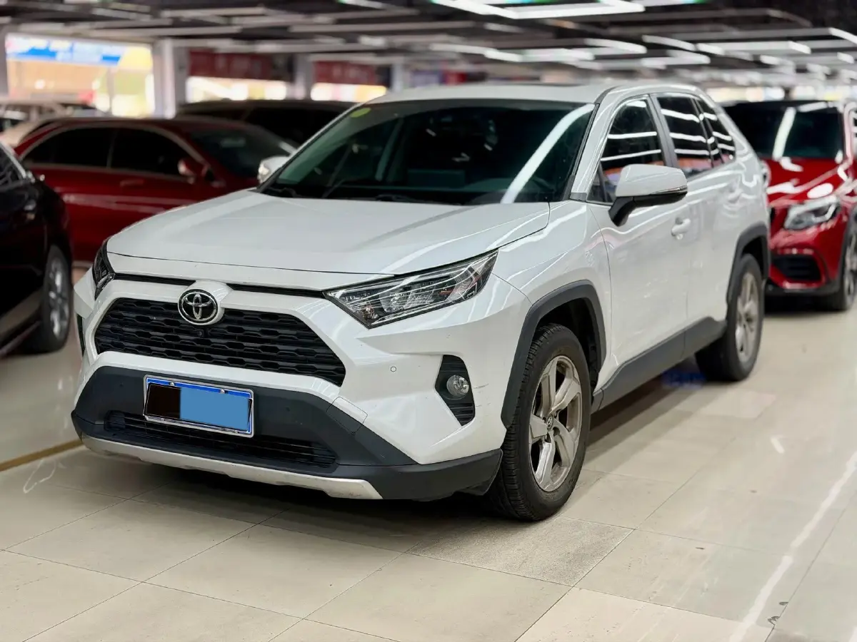 2021 Toyota RAV4 2.0L 171HP L4 CVT