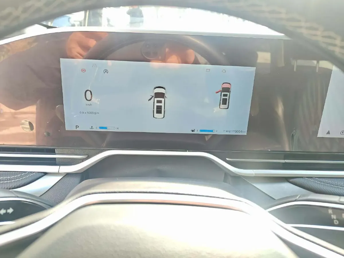 2022 MAXUS G90 2.0T 234HP L4 8AT,autocango,china used car exporter,china ev exporter,chinese used car exporter,chinese used ev exporter