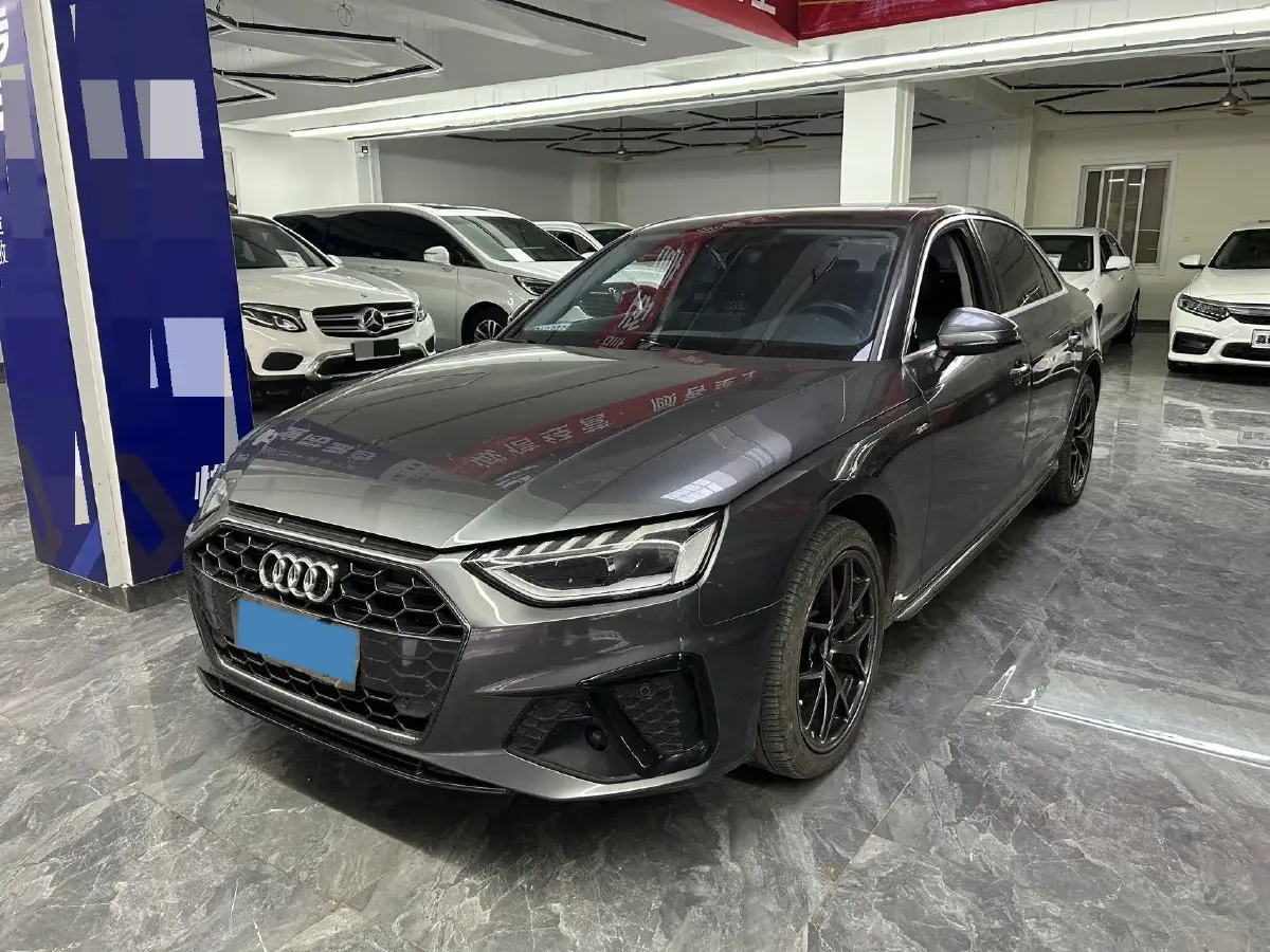 2020 Audi A4L 2.0T 190HP L4 7DCT