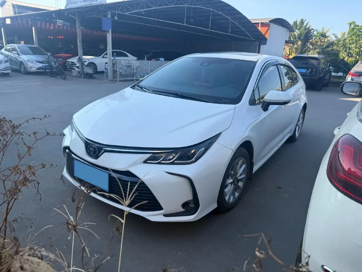 2021 Toyota Corolla 1.2T 116HP L4 CVT